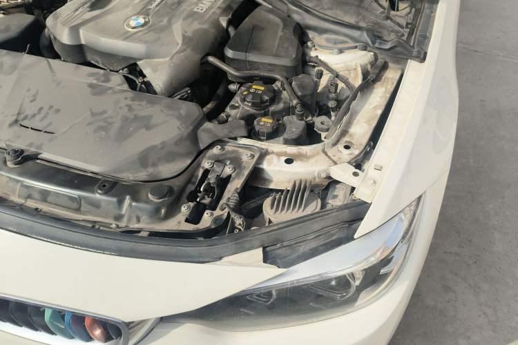 Used BMW 4 Series 2017 425i M Sport Package Engine Bay Left