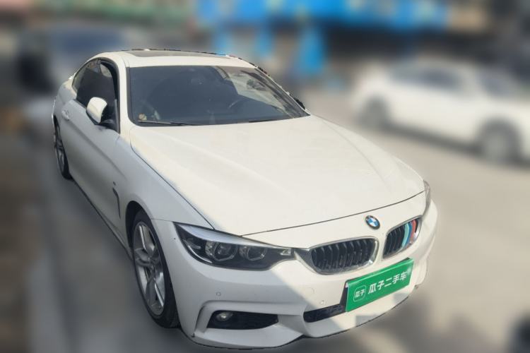 Used BMW 4 Series 2017 425i M Sport Package Front Right 45 Deg