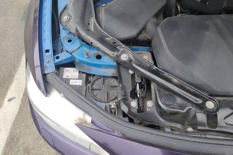 Used BMW 4 Series 2017 430i Convertible M Sport Package Engine Bay Right