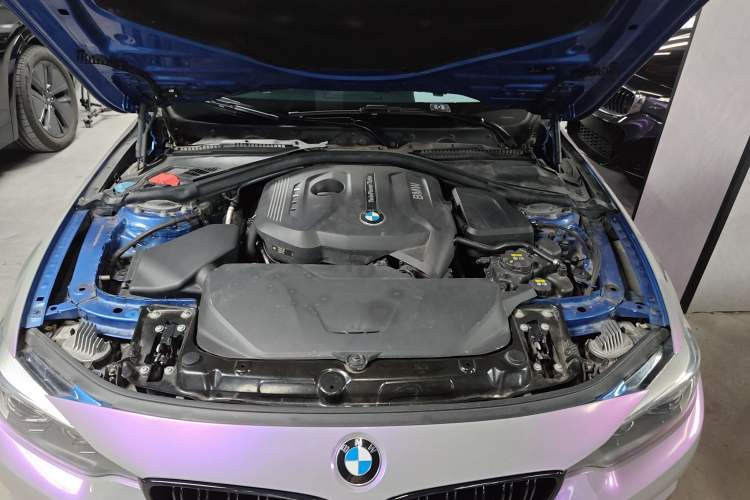 Used BMW 4 Series 2017 425i Gran Coupe Leading Model with M Sport Package Engine Bay