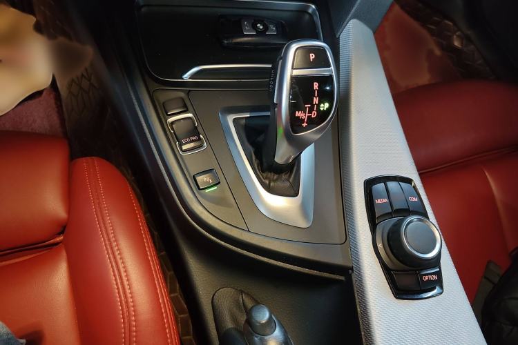 Used BMW 4 Series 2017 425i Gran Coupe Leading Model with M Sport Package Gear Lever