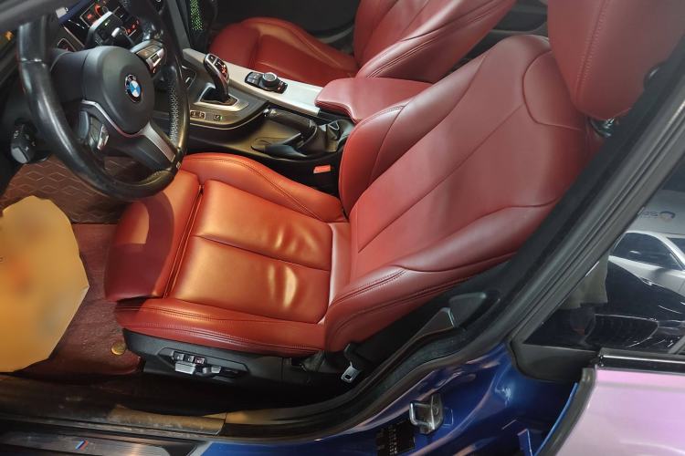 Used BMW 4 Series 2017 425i Gran Coupe Leading Model with M Sport Package Left Front Seat