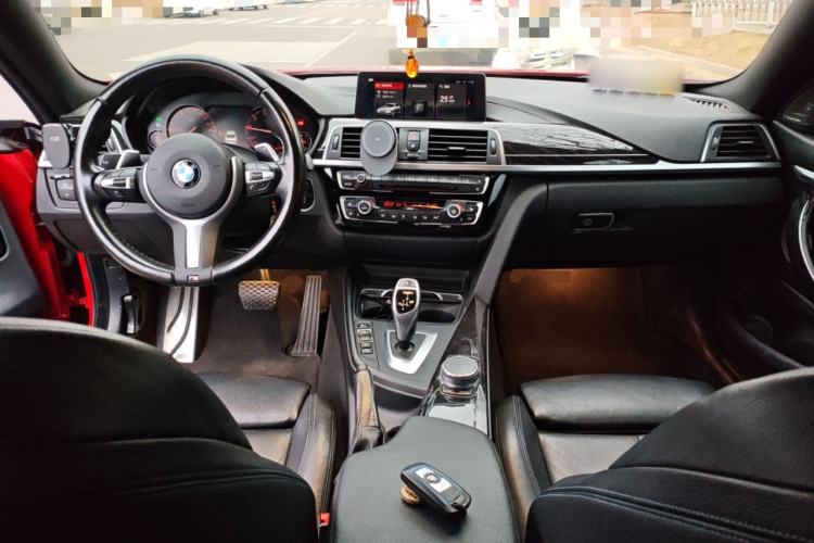 Used BMW 4 Series 2017 430i M Sport Package Center Console