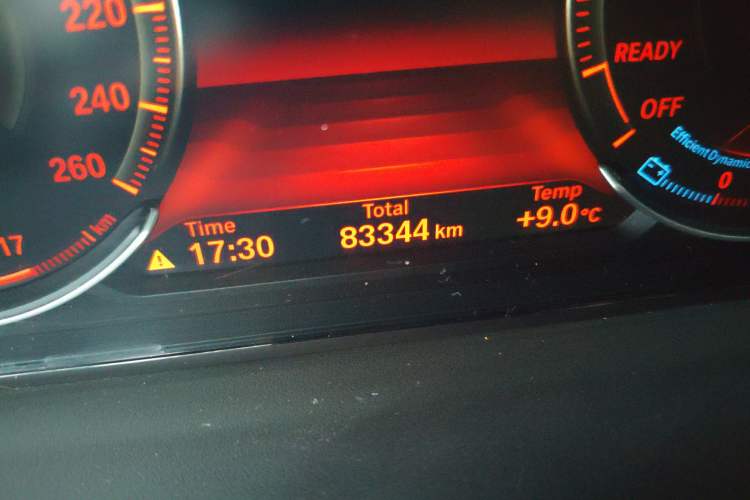 Used BMW 4 Series 2017 430i M Sport Package Odometer Close Up