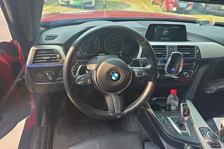 Used BMW 4 Series 2017 425i Convertible M Sport Package Steering Wheel