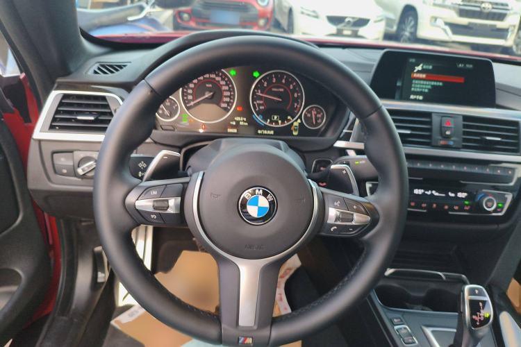 Used BMW 4 Series 2017 425i Convertible M Sport Package Steering Wheel