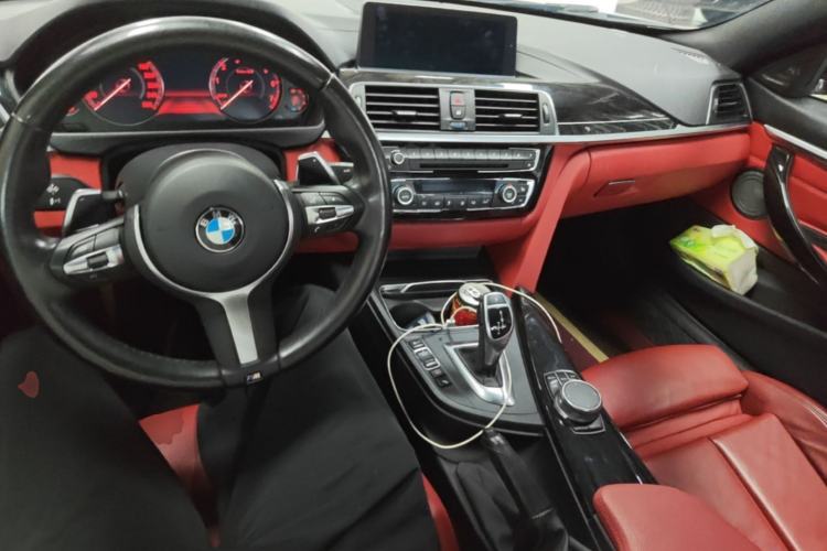 Used BMW 4 Series 2017 430i M Sport Package Center Console