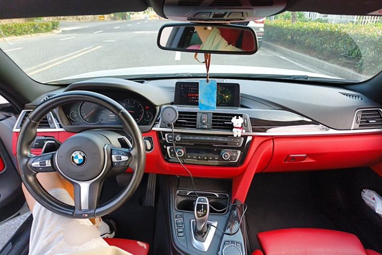 Used BMW 4 Series 2017 430i M Sport Package Center Console