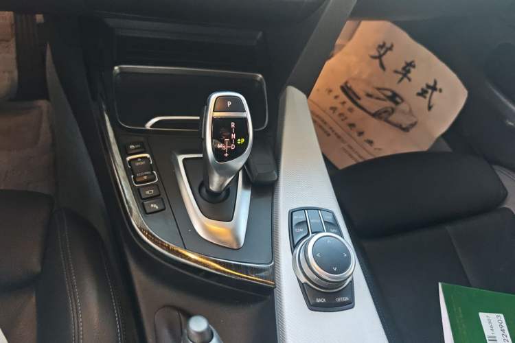 Used BMW 4 Series 2017 425i Gran Coupe Luxury M Sport Package Gear Lever