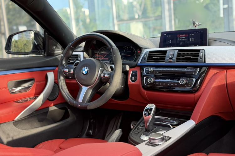 Used BMW 4 Series 2017 425i Gran Coupe Luxury M Sport Package Interior 1