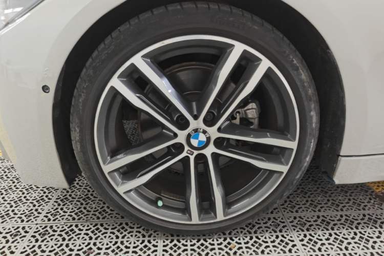 Used BMW 4 Series 2017 430i M Sport Package Left Front Wheel Hub