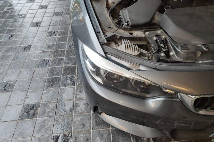 Used BMW 4 Series 2017 430i M Sport Package Right Front Headlight