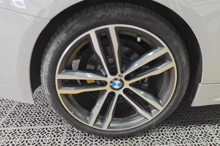 Used BMW 4 Series 2017 430i M Sport Package Right Rear Wheel Hub