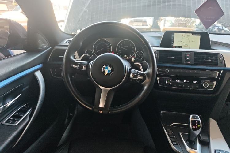 Used BMW 4 Series 2017 425i Gran Coupe Luxury M Sport Package Steering Wheel