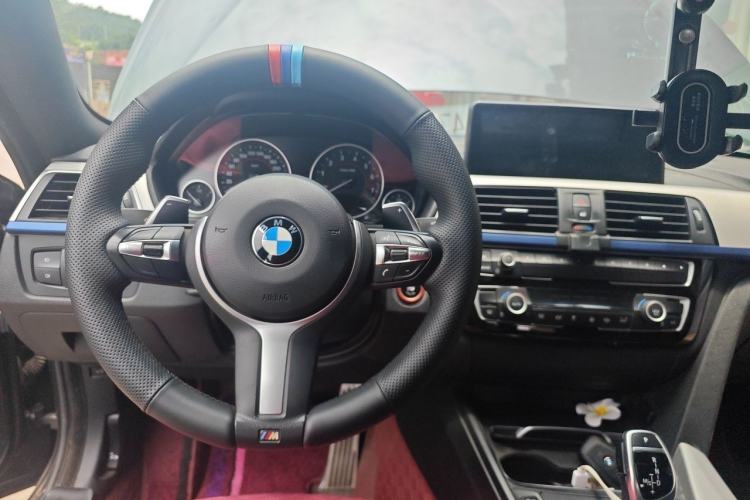 Used BMW 4 Series 2017 425i Gran Coupe Leading Model with M Sport Package Steering Wheel