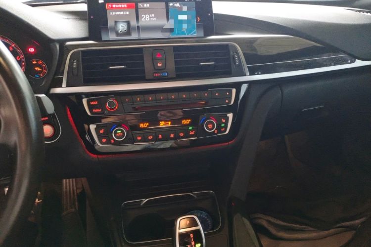Used BMW 4 Series 2017 430i M Sport Package Audio And AC Panel