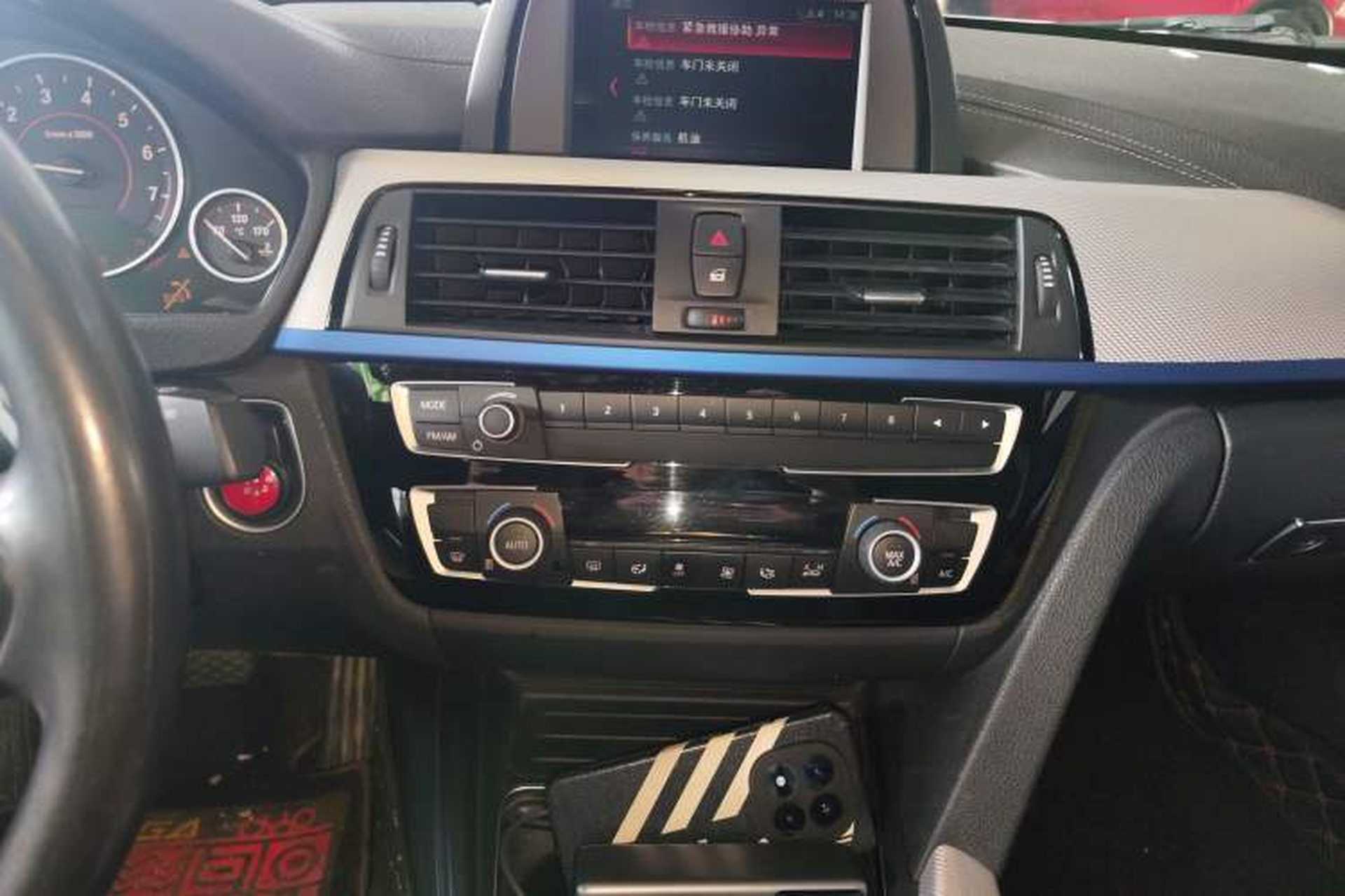 Used BMW 4 Series 2017 425i Gran Coupe Leading Model with M Sport Package Audio And AC Panel