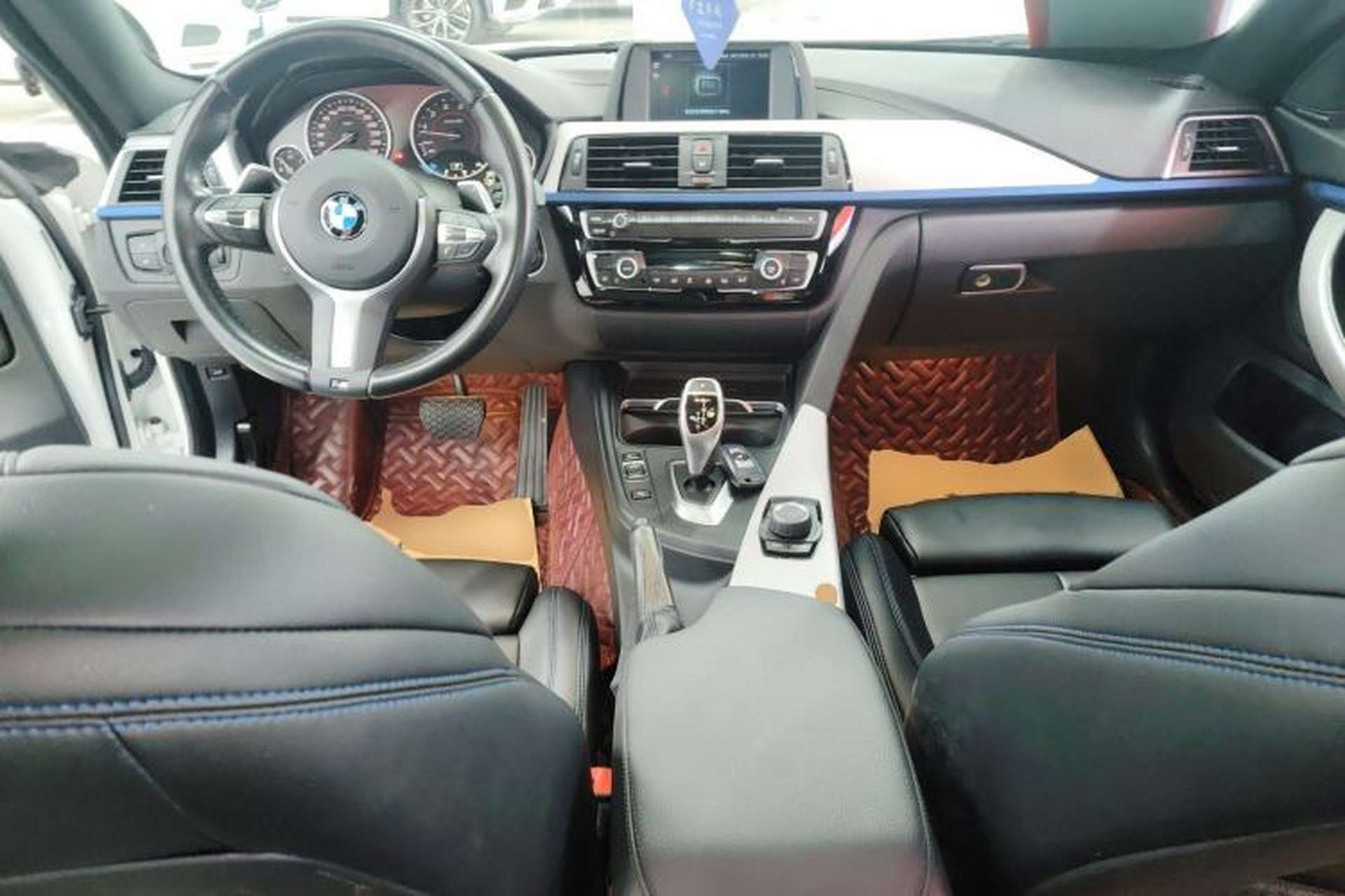 Used BMW 4 Series 2017 425i Gran Coupe Leading Model with M Sport Package Center Console