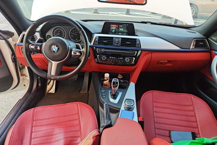 Used BMW 4 Series 2017 425i Gran Coupe Luxury M Sport Package Center Console