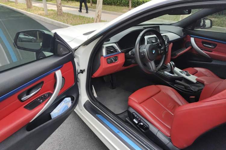 Used BMW 4 Series 2017 425i M Sport Package Driver Seat