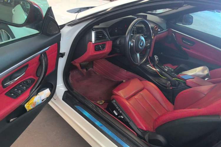 Used BMW 4 Series 2017 430i Convertible M Sport Package Driver Seat