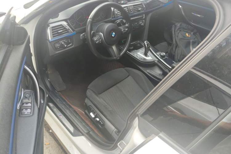 Used BMW 4 Series 2017 425i Gran Coupe Leading Model with M Sport Package Driver Seat