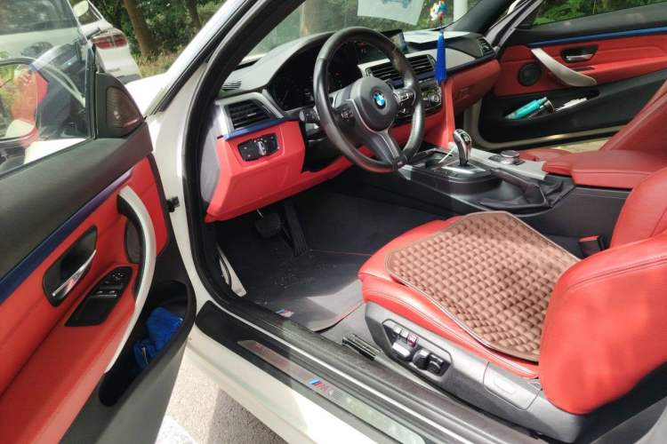 Used BMW 4 Series 2017 425i M Sport Package Driver Seat