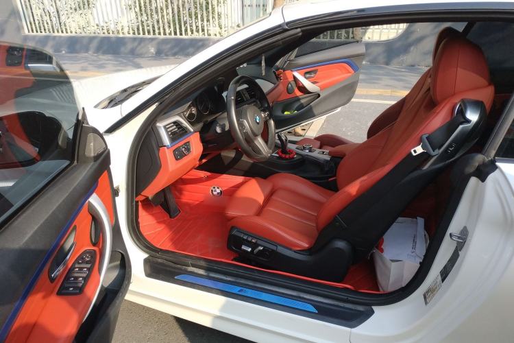 Used BMW 4 Series 2017 425i Convertible M Sport Package Driver Seat