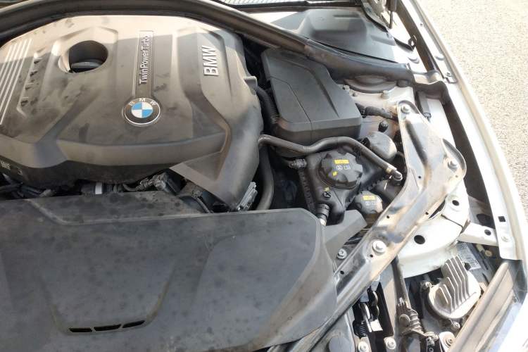 Used BMW 4 Series 2017 425i Convertible M Sport Package Engine Bay Left