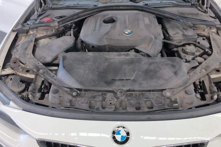Used BMW 4 Series 2017 430i Convertible M Sport Package Engine Bay Right