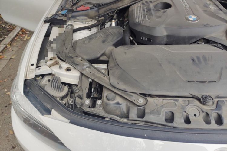 Used BMW 4 Series 2017 425i Convertible M Sport Package Engine Bay Right