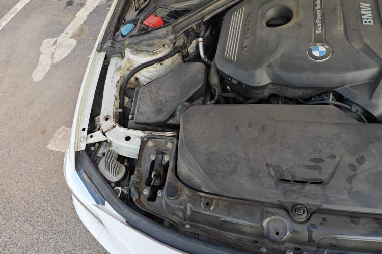 Used BMW 4 Series 2017 425i Gran Coupe Luxury M Sport Package Engine Bay Right