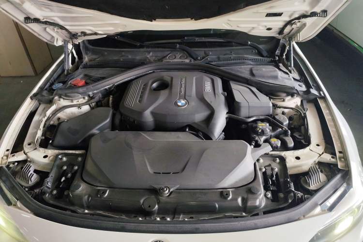 Used BMW 4 Series 2017 425i Gran Coupe Leading Model with M Sport Package Engine Bay