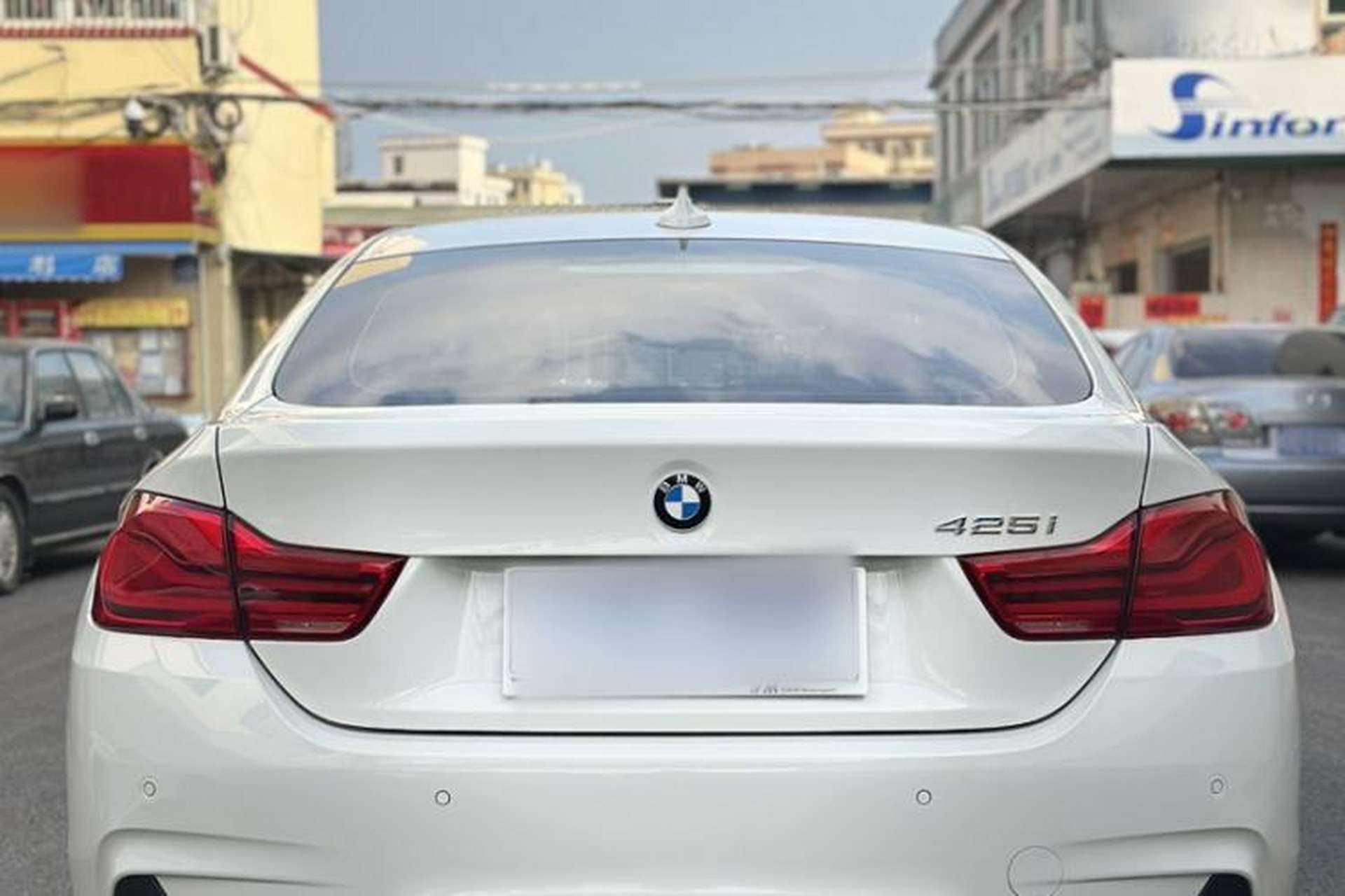 Used BMW 4 Series 2017 425i Gran Coupe Leading Model with M Sport Package Exterior 2