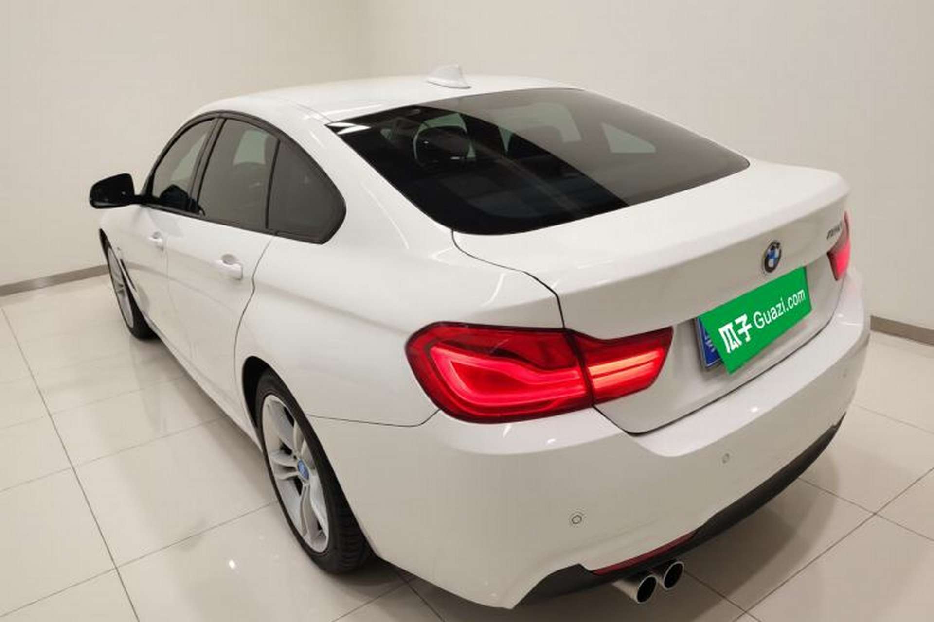 Used BMW 4 Series 2017 425i Gran Coupe Leading Model with M Sport Package Exterior 2