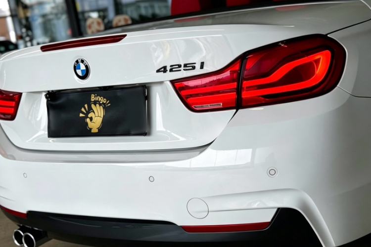 Used BMW 4 Series 2017 425i Convertible M Sport Package Exterior 6
