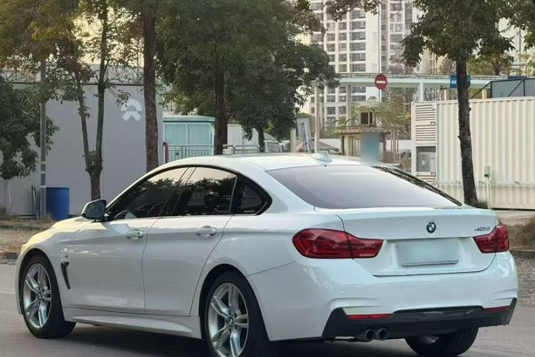 Used BMW 4 Series 2017 425i Gran Coupe Leading Model with M Sport Package Exterior 7