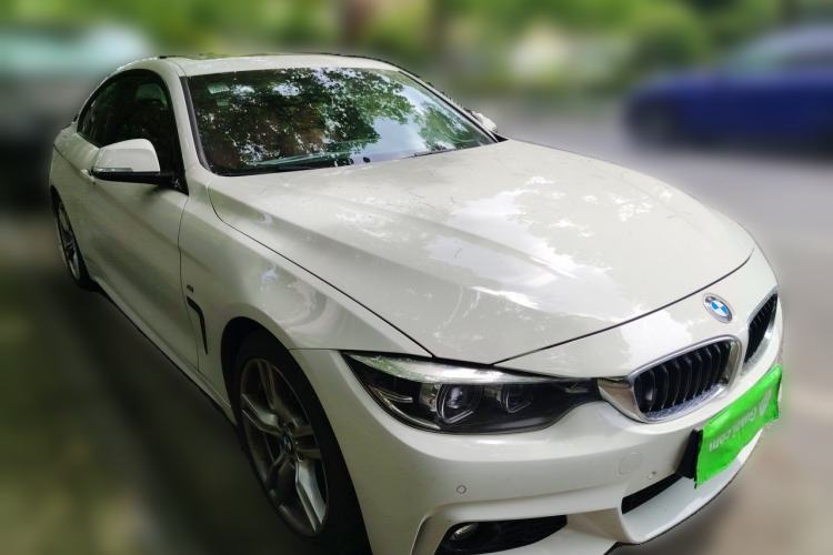 Used BMW 4 Series 2017 425i M Sport Package Front Right 45 Deg
