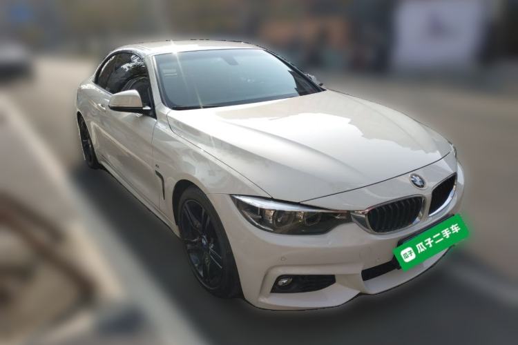 Used BMW 4 Series 2017 425i Convertible M Sport Package Front Right 45 Deg