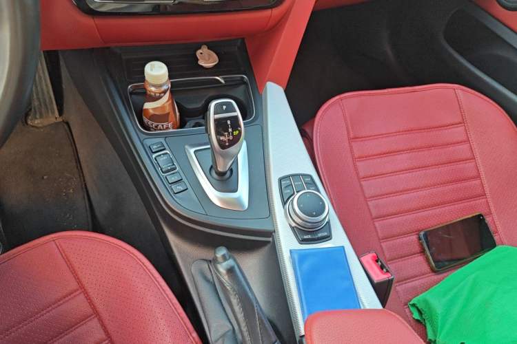 Used BMW 4 Series 2017 425i Gran Coupe Luxury M Sport Package Gear Lever