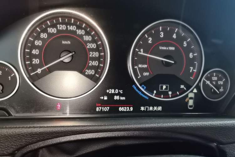 Used BMW 4 Series 2017 425i Gran Coupe Leading Model with M Sport Package Instrument Cluster