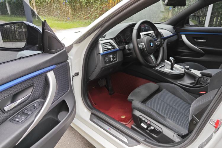 Used BMW 4 Series 2017 425i Gran Coupe Leading Model with M Sport Package Interior 1