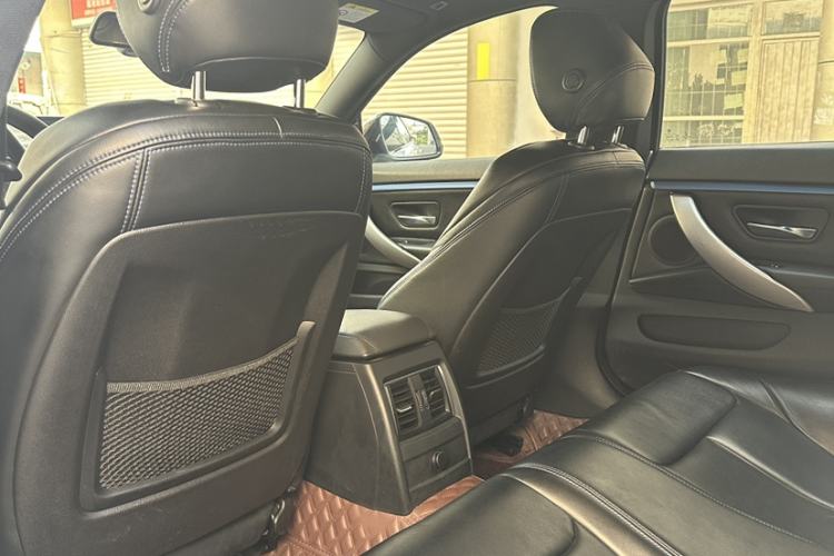 Used BMW 4 Series 2017 425i Gran Coupe Leading Model with M Sport Package Interior 3
