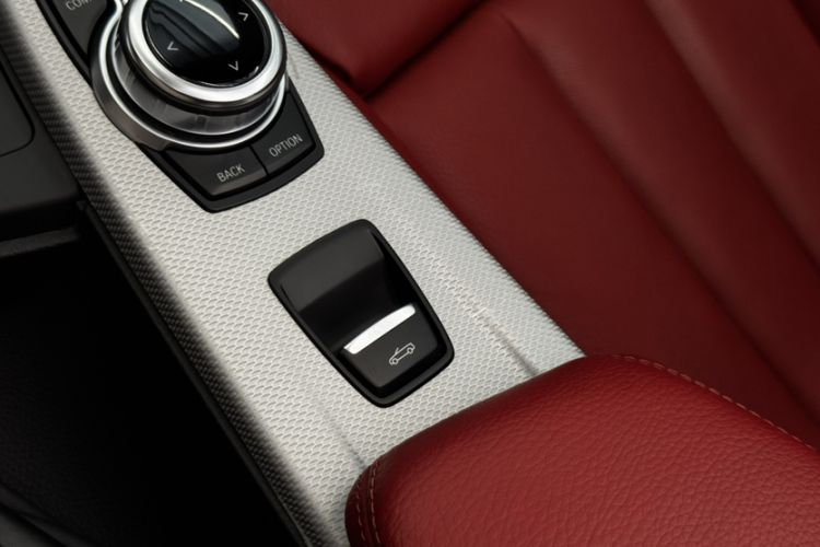 Used BMW 4 Series 2017 425i Convertible M Sport Package Interior 4