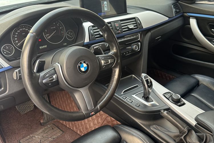 Used BMW 4 Series 2017 425i Gran Coupe Leading Model with M Sport Package Interior 5