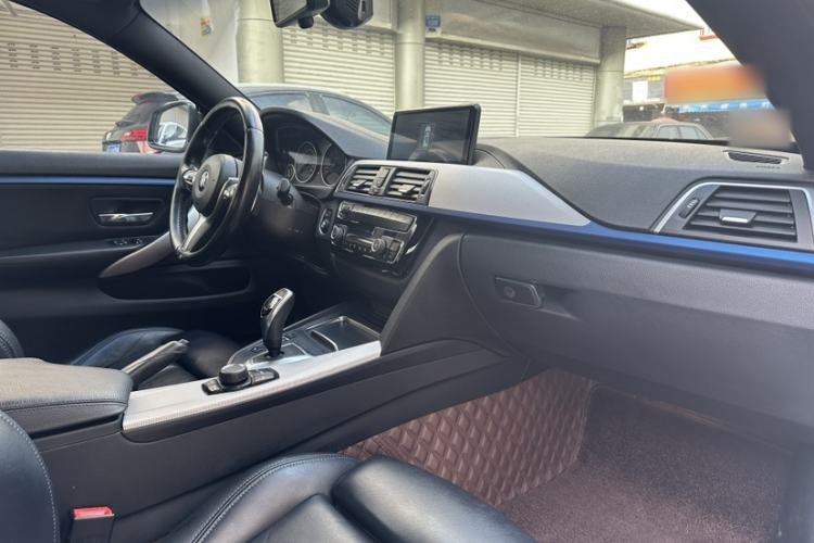 Used BMW 4 Series 2017 425i Gran Coupe Leading Model with M Sport Package Interior 6