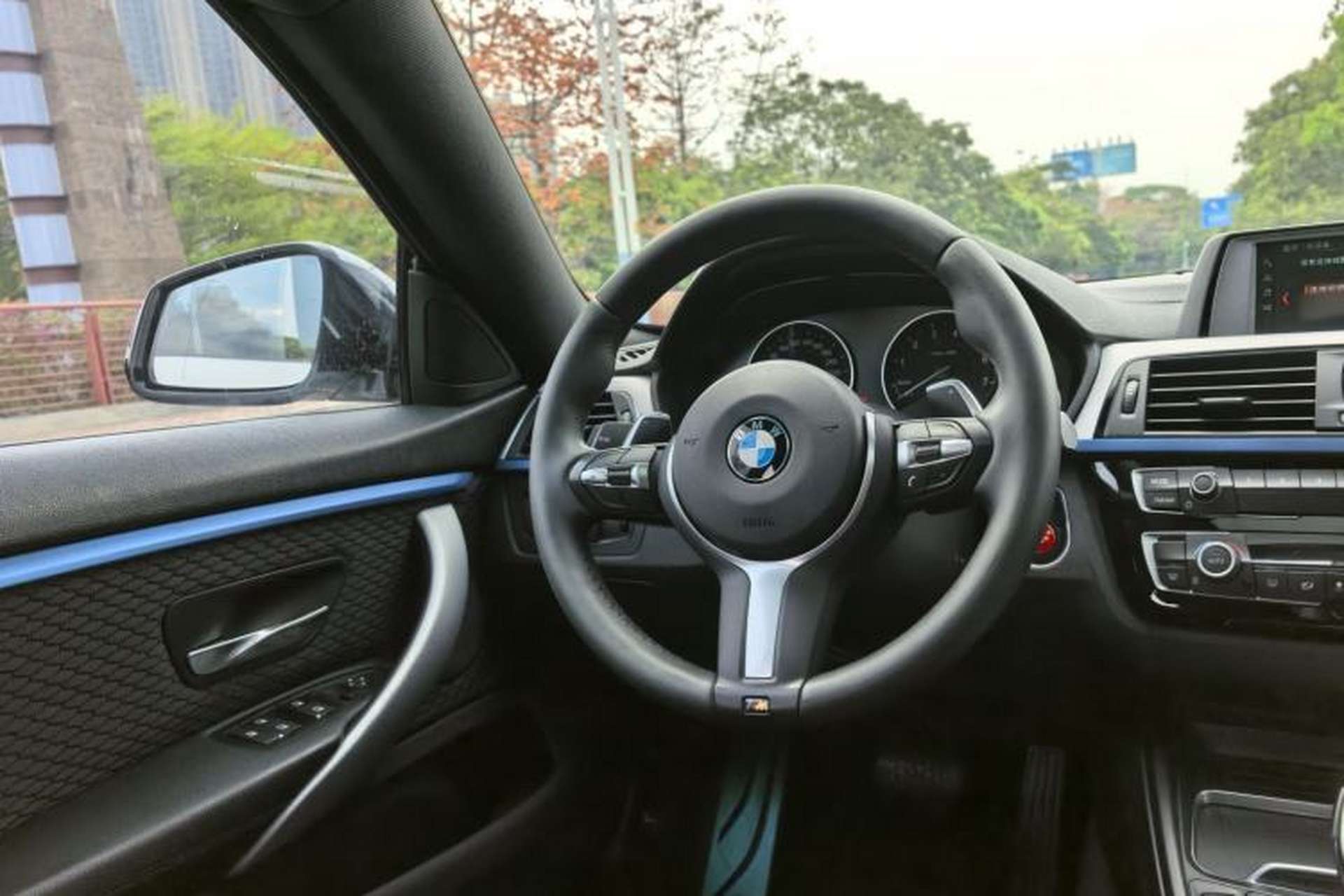 Used BMW 4 Series 2017 425i Gran Coupe Leading Model with M Sport Package Interior 6