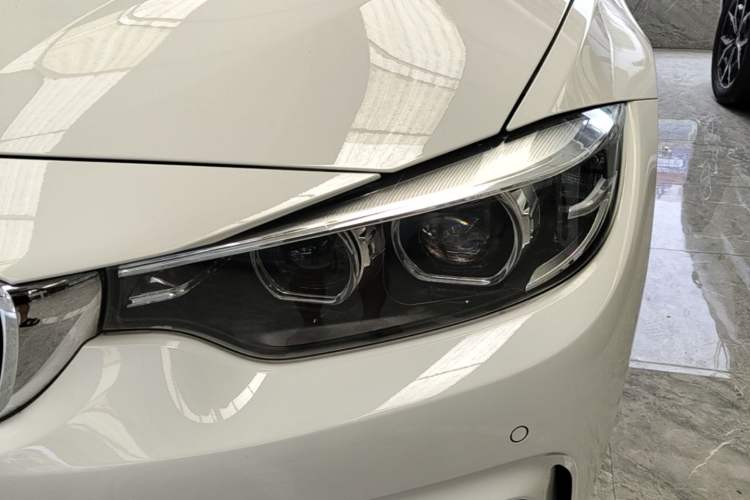Used BMW 4 Series 2017 425i Gran Coupe Leading Model with M Sport Package Left Front Headlight