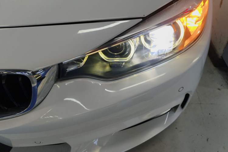 Used BMW 4 Series 2017 425i Gran Coupe Leading Model with M Sport Package Left Front Headlight