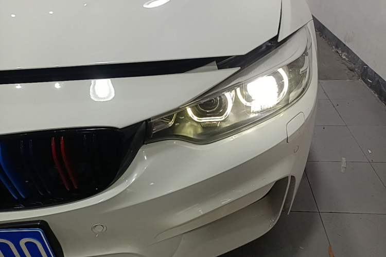 Used BMW 4 Series 2017 425i Gran Coupe Leading Model with M Sport Package Left Front Headlight